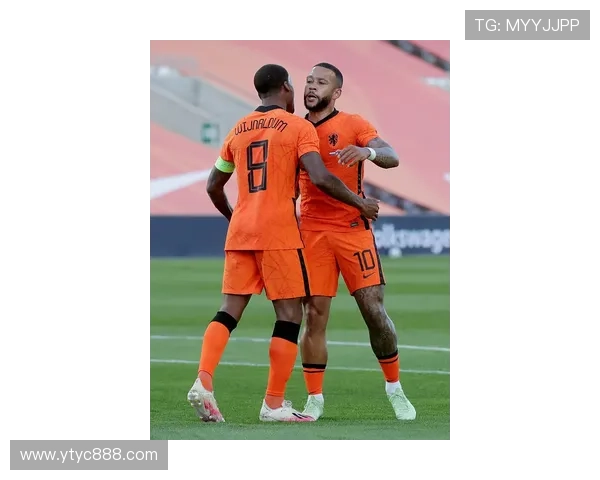 巴萨高层推动续约计划弗伦基德容有望长期留队巩固中场核心位置 巴萨高层推动续约计划弗伦基德容有望长期留队巩固中场核心位置