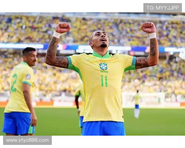 RAC1:拉菲尼亚未恢复合练目标是赶上国家德比 RAC1:拉菲尼亚未恢复合练目标是赶上国家德比