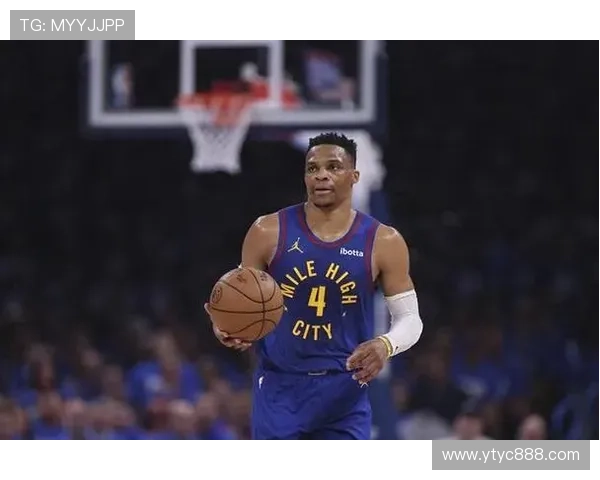 国王签约威少不代表裁掉蒙克 德文将是球队未来核心 国王签约威少不代表裁掉蒙克 德文将是球队未来核心