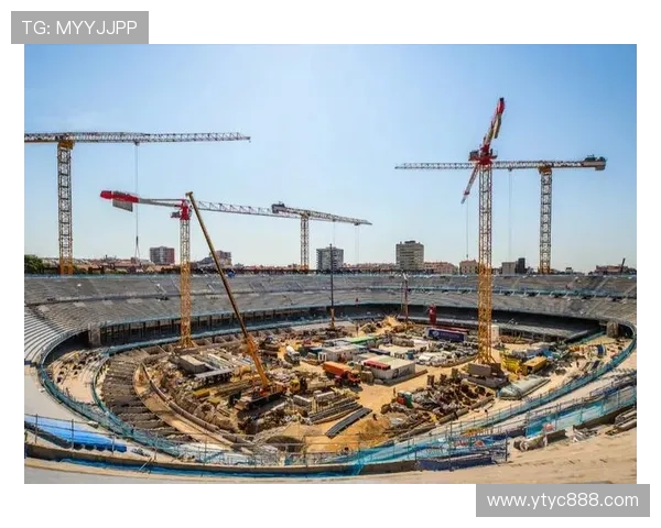 巴萨暂不急返诺坎普计划待容量增至四万五千人再全面回归 巴萨暂不急返诺坎普计划待容量增至四万五千人再全面回归