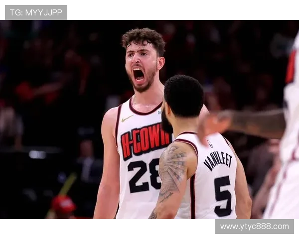 申京状态低迷半场仅得8分2板三分再度失准火箭外线命中率成隐忧